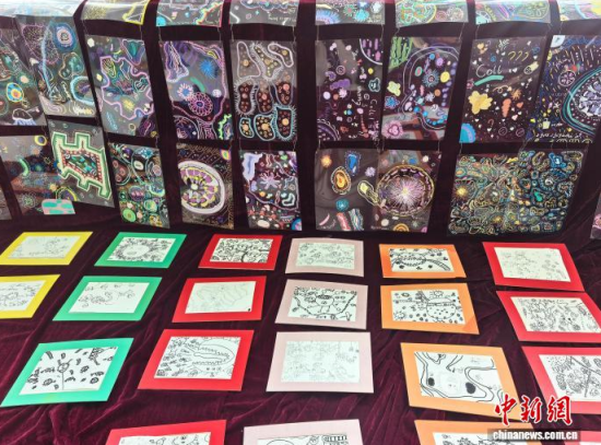 �W�����ڡ�΢��ҕ�硱�n���τ�(chu��ng)������Ʒ����ʯ���� �z