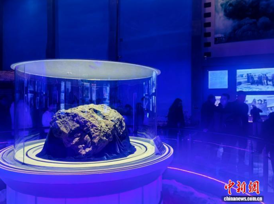 �ο��څ��^������һ̖���Eʯ�������W�� ���z